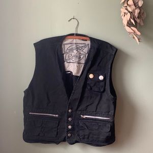 DX Men's black cotton versatile utility vest. Size says M but fits like L.